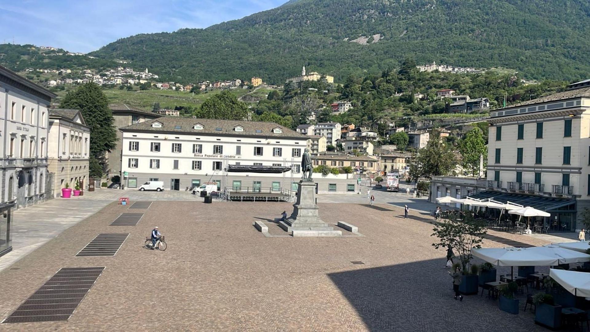 Appartamento La Baita Case Sondrio Centro - Affitti Brevi Italia Eksteriør bilde